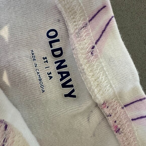 GAP and Old Navy Pajama sets in 3T - Picture 5 of 5